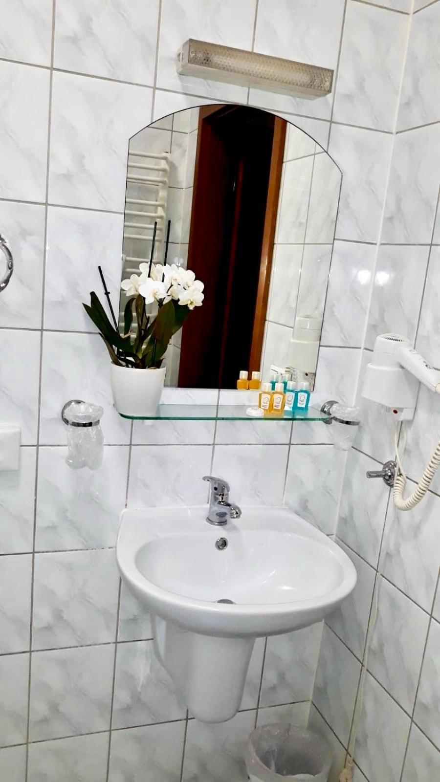 Park Hotel Dobrodzien Εξωτερικό φωτογραφία